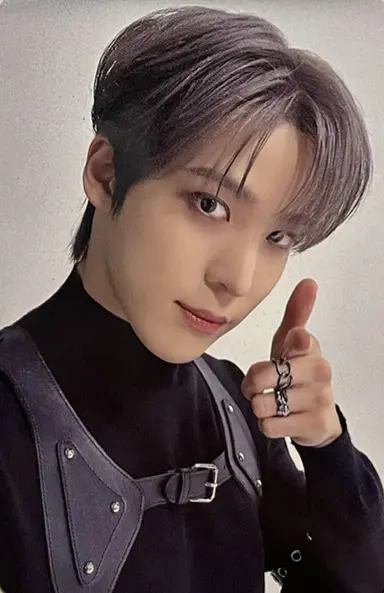 ATEEZ VR CONCERT : LIGHT THE WAY