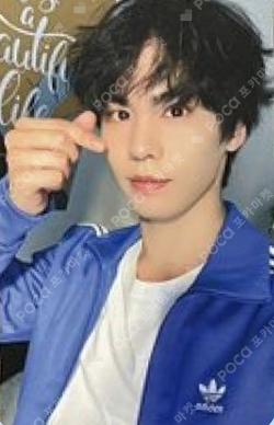 Restore APPLEMUSIC LUCKY DRAW ROCKY photocard image