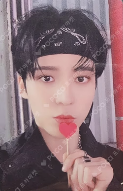 THE WORLD EP.1 : MOVEMENT KQ SHOP