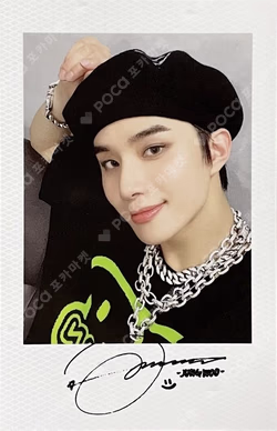 2 Baddies '질주' STREET 4X6 PHOTO + POLAROID SET