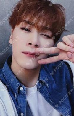 REFUGE APPLEMUSIC MOONBIN photocard image