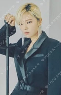 4TH WORLD TOUR 'Ⅲ' Trading Card