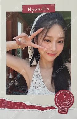 LOONA's vacation 2022 SUMMER PACKAGE POLAROID SET