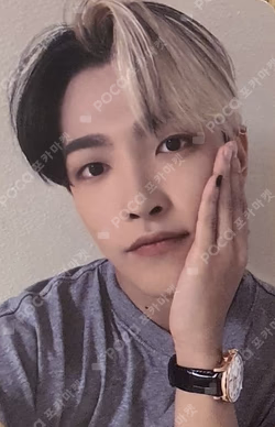 THE WORLD EP.1 : MOVEMENT EVERLINE POP-UP STORE STAMP EVENT