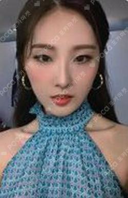 [&] A HaSeul photocard image