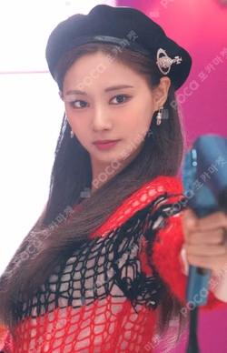 HAPPY TWICE & ONCE DAY! CANDYBONG Z OFFICIAL TOOTHBRUSH STERILIZER