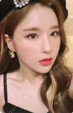 [12:00] A HeeJin photocard image