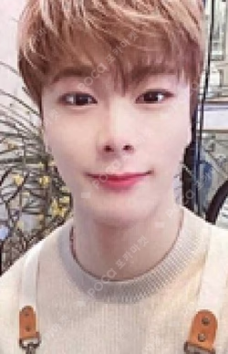 ONE&ONLY MOONBIN photocard image