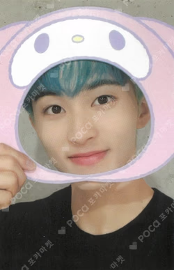 NCT X SANRIO ACRYLIC STAND SET