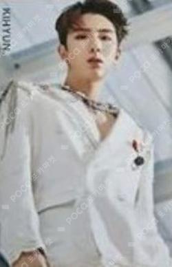 We Are Here United States KIHYUN photocard image