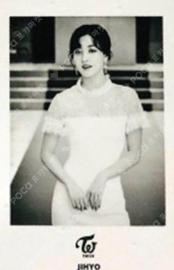 #TWICE2 RELEASE EVENT Photocard set JIHYO photocard image