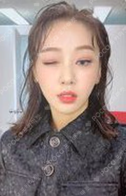 [#] B Yves photocard image