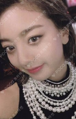 Feel Special JIHYO photocard image