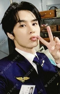 2022 Season Greetings Photo Pack