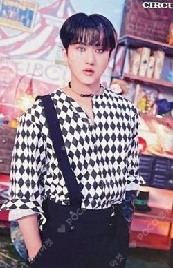 CIRCUS Random trading card CHANGBIN photocard image