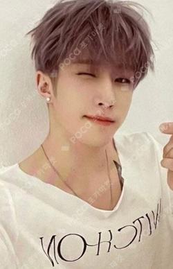 SWITCH ON JINJIN photocard image