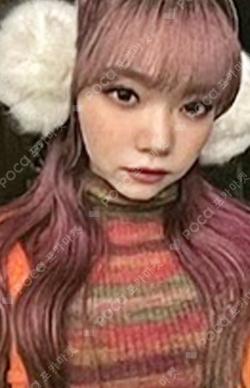 SNOWY NIGHT Hologram photo card & Tin case set TSUKI photocard image