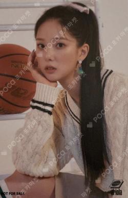 FLY-UP TOWER RECORDS YUJIN photocard image