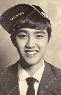 10th Anniversary Repackage Photo Card Set A D.O. photocard image