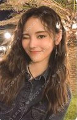 [12:00] B JinSoul photocard image