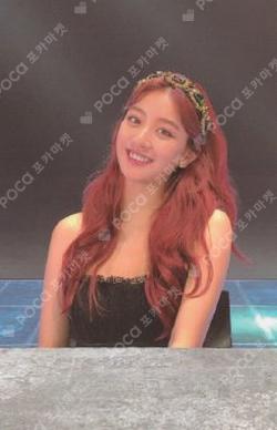 Eyes wide open JIHYO photocard image