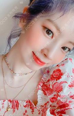 MORE&MORE DAHYUN photocard image