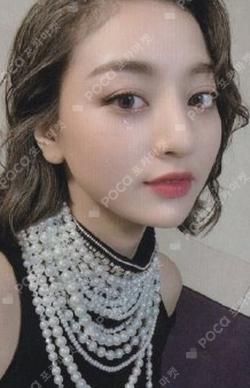 Feel Special JIHYO photocard image