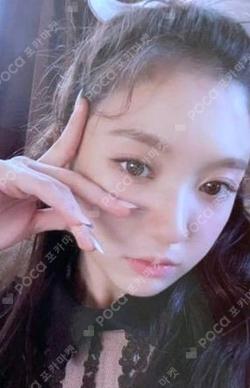First Impact Tower Records YESEO photocard image