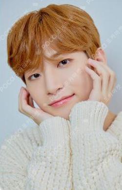 UNIVERSE FANPARTY JUNGMO photocard image