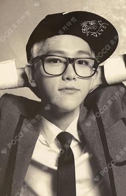 10th Anniversary Repackage Photo Card Set A