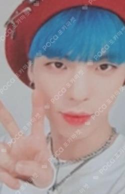 1st Album 'OK' Prologue : Be OK YIZHIYU BX photocard image