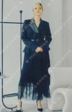 4TH WORLD TOUR 'Ⅲ' Trading Card JEONGYEON photocard image
