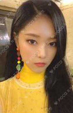 [12:00] C HyunJin photocard image