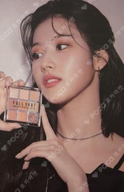 A’pieu SANA photocard image