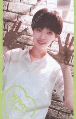 What is Love? JEONGYEON photocard image