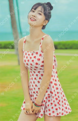 Twaii's Shop Trading Card