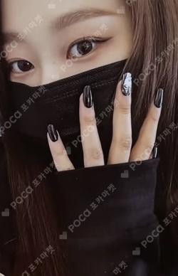 Girls US EXCLUSIVE ALBUM CARDS GISELLE photocard image