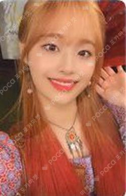 [12:00] B Chuu photocard image