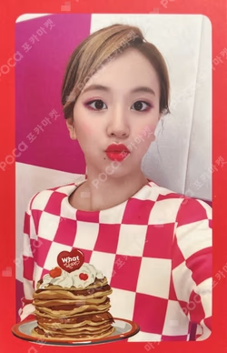 What is Love? CHAEYOUNG photocard image