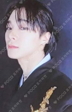 REFUGE The East Ver. MOONBIN photocard image