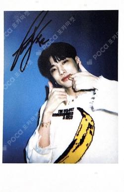 LOADING JaeChan photocard image