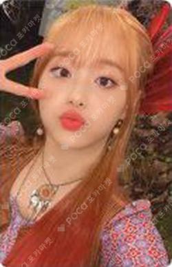 [12:00] B Chuu photocard image
