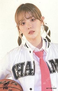 FLY-UP TOWER RECORDS CHAEHYUN photocard image