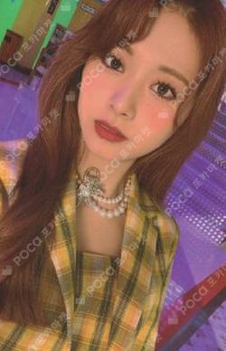 Eyes wide open TZUYU photocard image