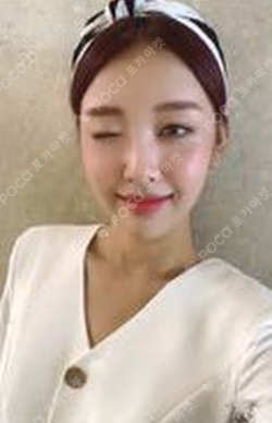 [12:00] D Yves photocard image