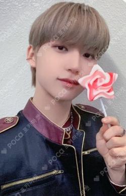 WAY UP DEARMYMUSE HWI photocard image