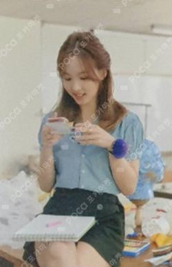 TWICE UNIV. FASHION CLUB Trading Card NAYEON photocard image