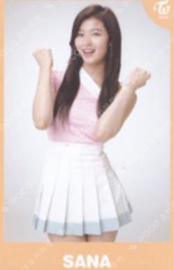 1st TOUR 'TWICELAND : The Opening' ENCORE Photocard SANA photocard image