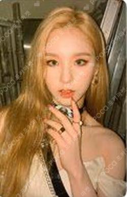 [&] C HeeJin photocard image