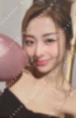 FEARLESS KTOWN4U HUH YUNJIN photocard image